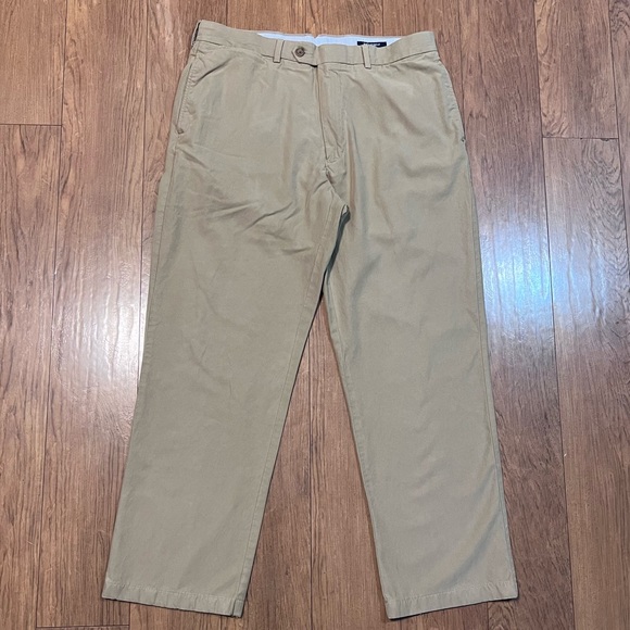Daniel Cremieux Other - Daniel Cremieux Silk & Cotton Khaki Pants
Men’s Size 34/30